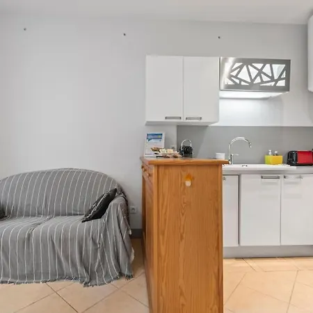 La Maison De Roselyne 5 Pers 250m Du Centre Holiday home